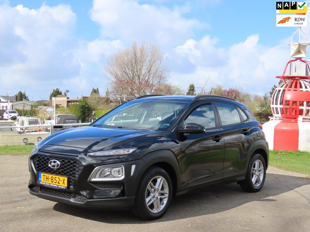 Hyundai Kona 1.0T Essence *1e EIG *Camera *Navi *Carplay, Voorwielaandrijving, Parkeersensor, Stof, Gebruikt