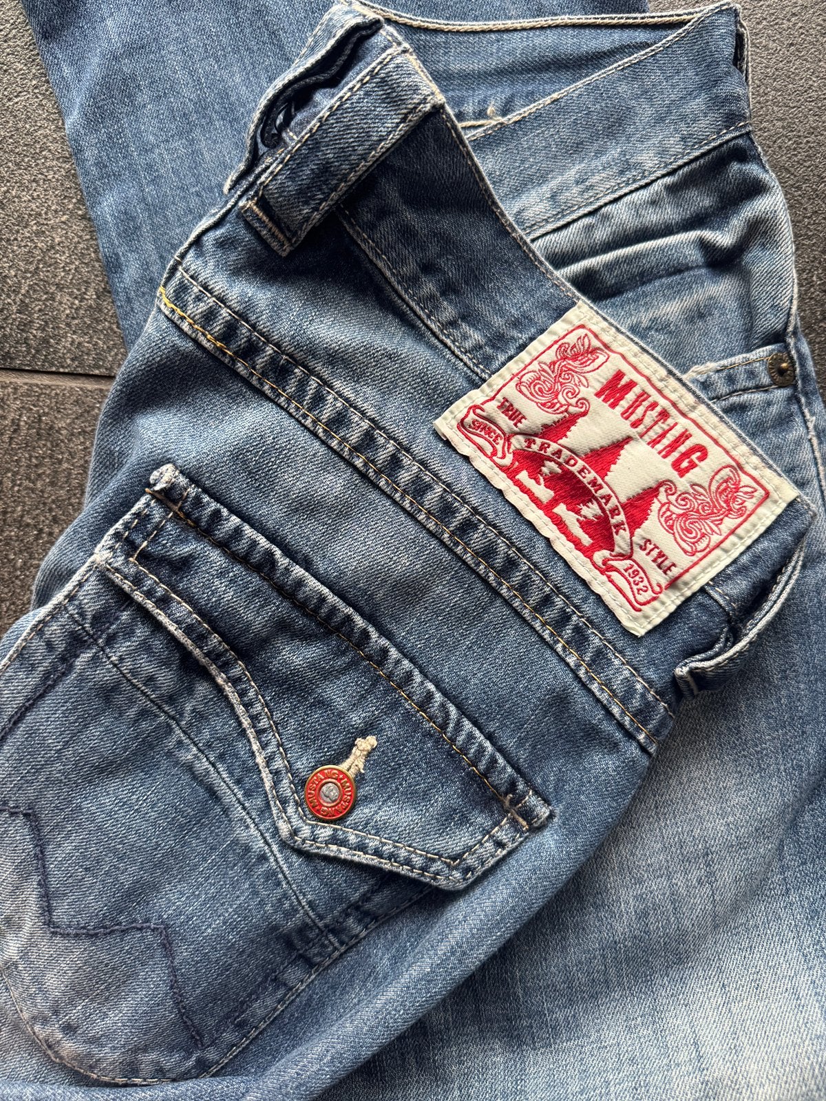 Vintage Mustang skater baggy denim jeans