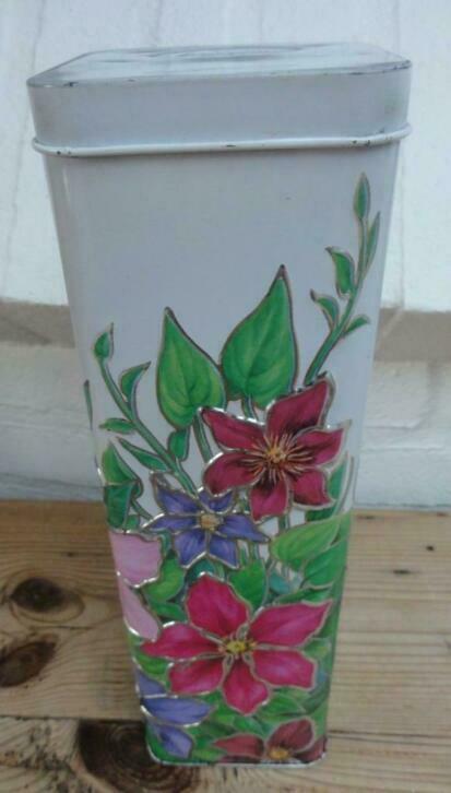 Engels Churchill's Clematis blik, Ophalen of Verzenden, Gebruikt, Overige, Overige merken