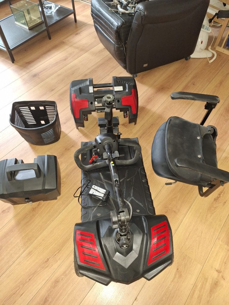 scootmobiel, Diversen, Rolstoelen, Zo goed als nieuw, Elektrische rolstoel, Inklapbaar, Ophalen