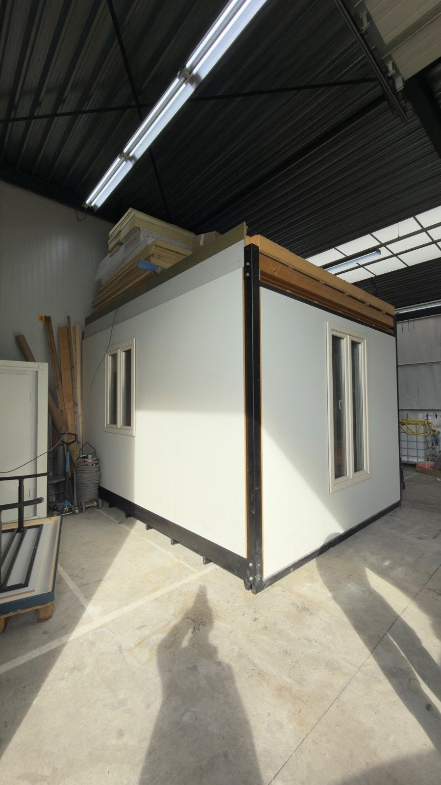 Compacte kantoorunit / tijdelijke huisvesting, Ophalen