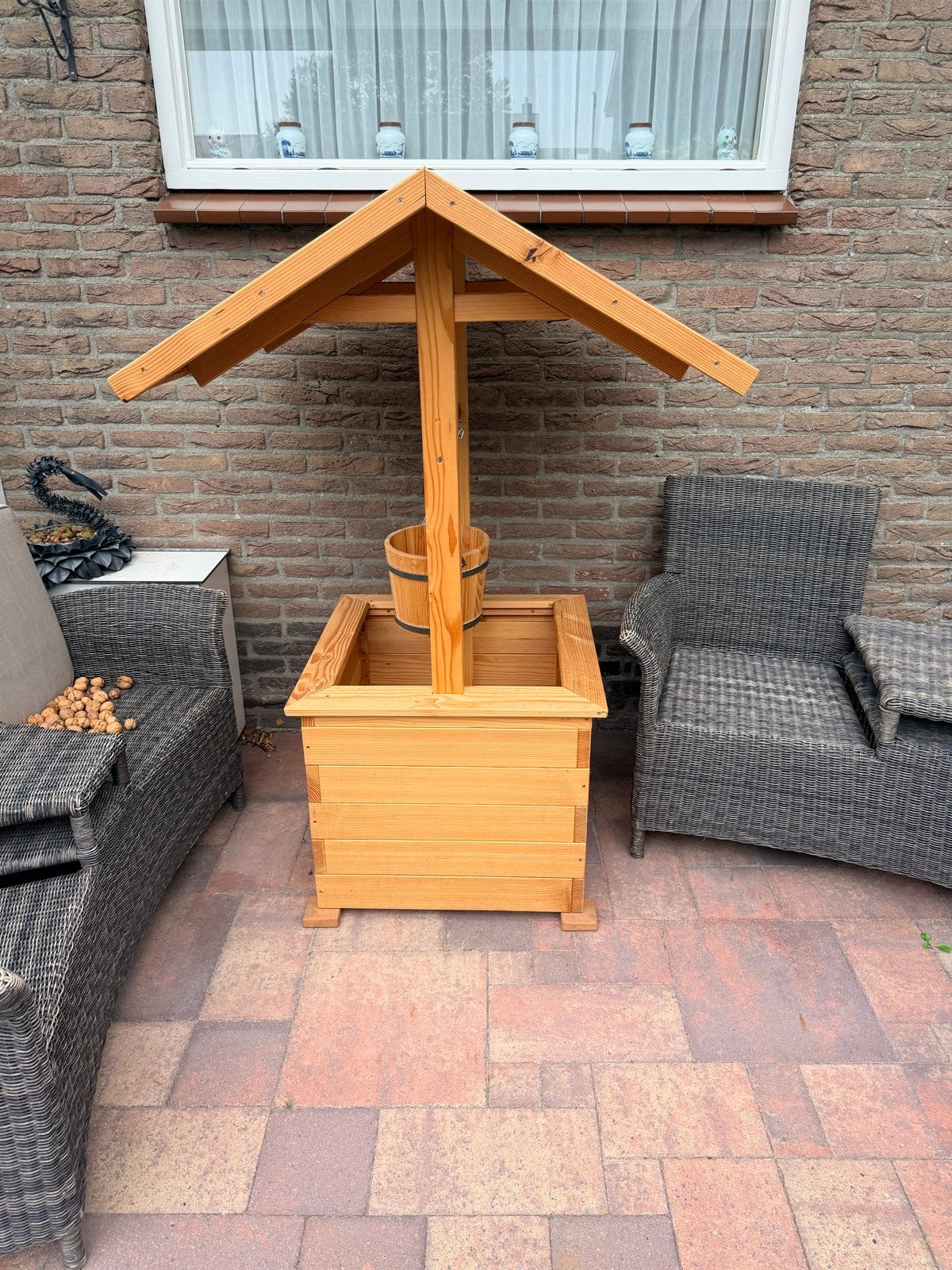 Decoratieve houten waterput met emmer, Ophalen, Nieuw