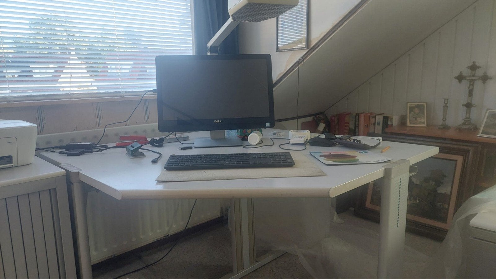 Hoekbureau 120x120 cm, in hoogte verstelbaar, Ophalen, In hoogte verstelbaar, Gebruikt, Hoekbureau