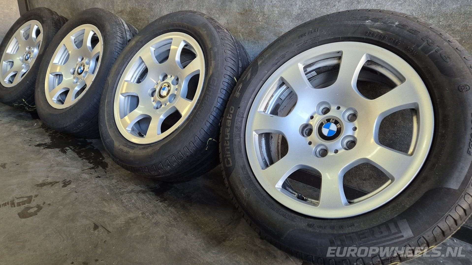 16 inch BMW E60 E61 5 Serie velgen Styling 138 zomerbanden, Gebruikt, -, Banden en Velgen, Ophalen of Verzenden