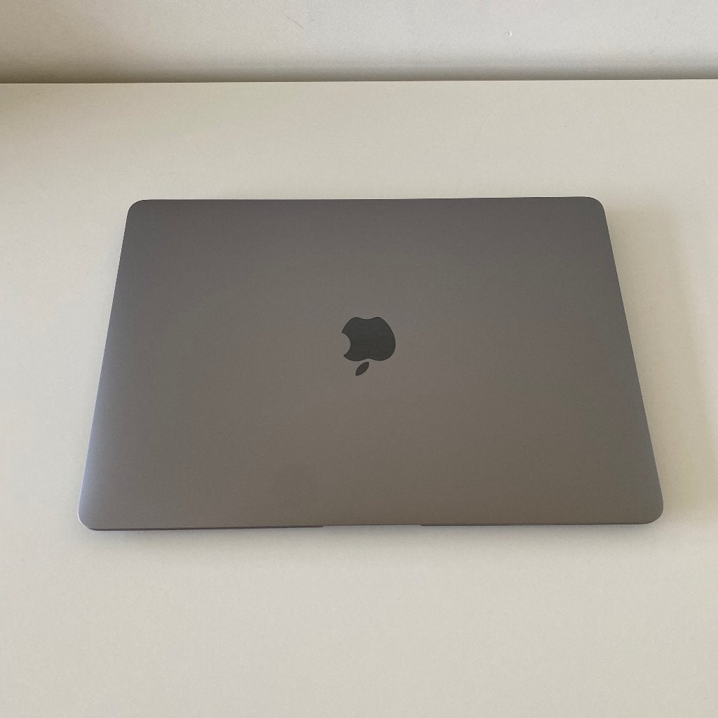 MacBook Air M1 (512GB SSD / 8GB) Space Gray + Hoes, Ophalen of Verzenden, Zo goed als nieuw, 13 inch, MacBook Air