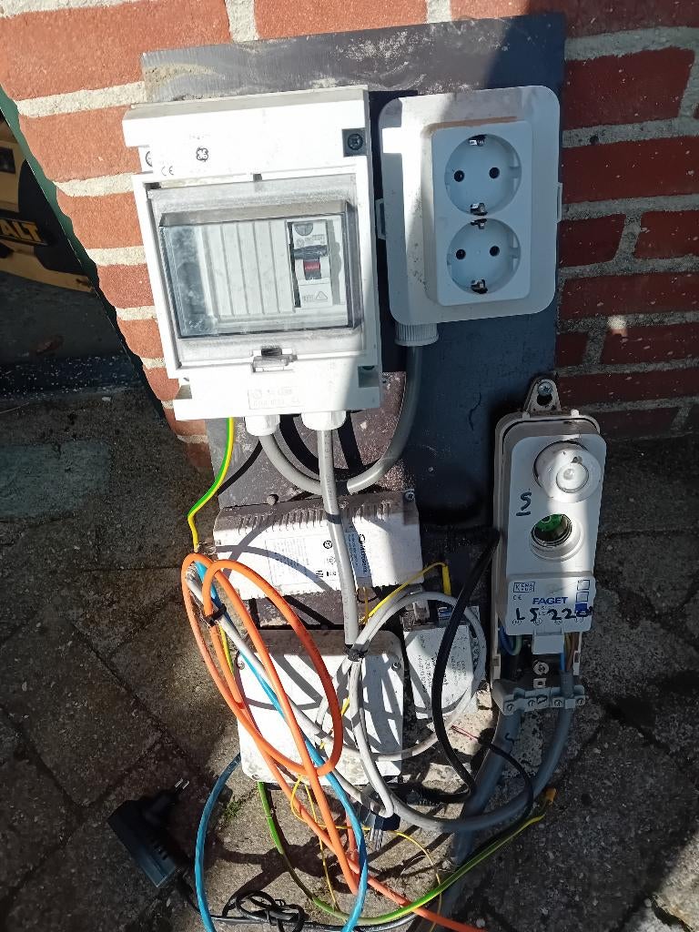 Meterkastje, Ophalen, Overige typen