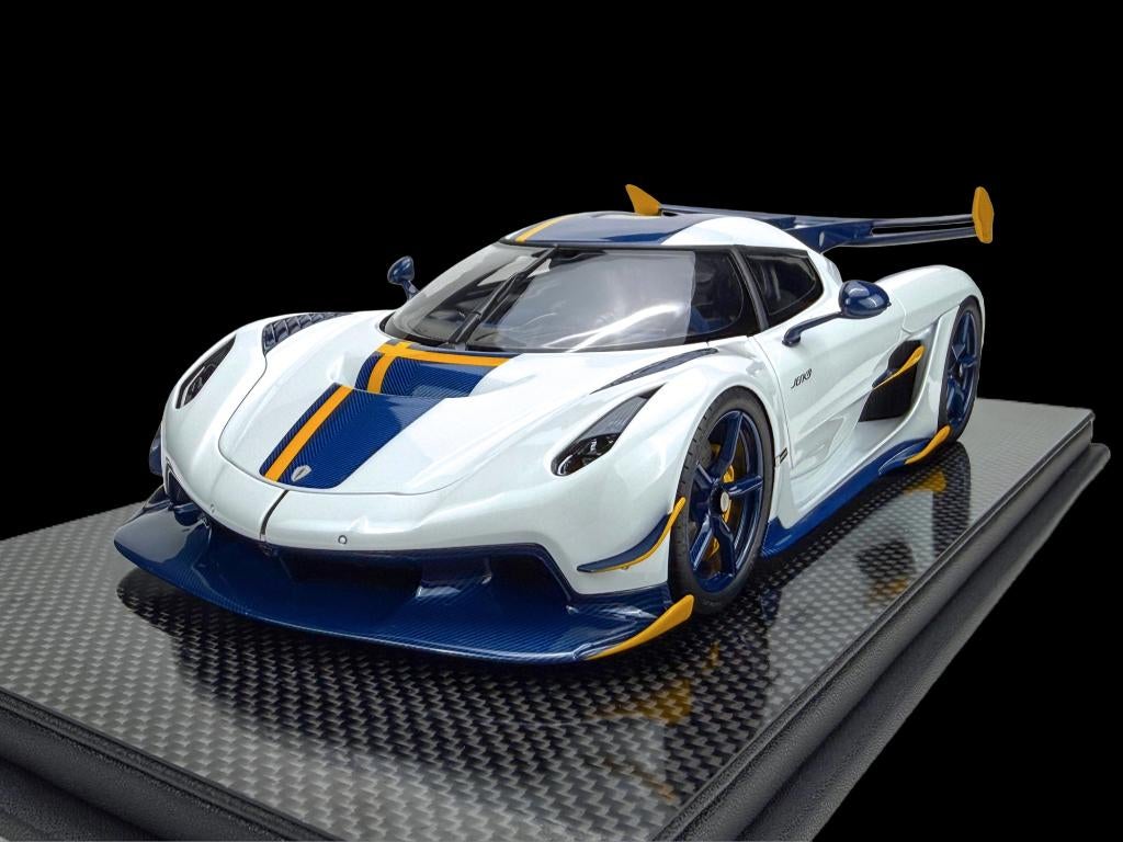 Koenigsegg Jesko, Christal White 1:18 FrontiArt Pre-Order, Hobby en Vrije tijd, Modelauto's | 1:18, Ophalen of Verzenden, Nieuw