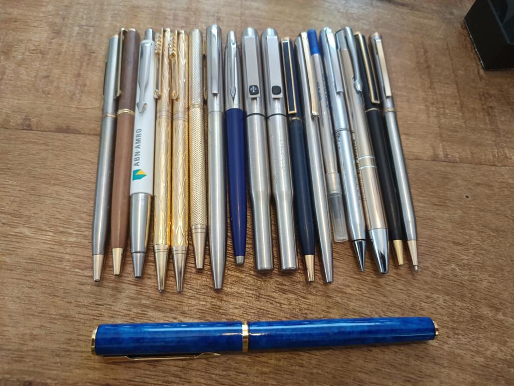 Verzameling pennen, inclusief luxe exemplaren, Verzamelen, Pennenverzamelingen, Ophalen of Verzenden, Gebruikt, Balpen, Parker