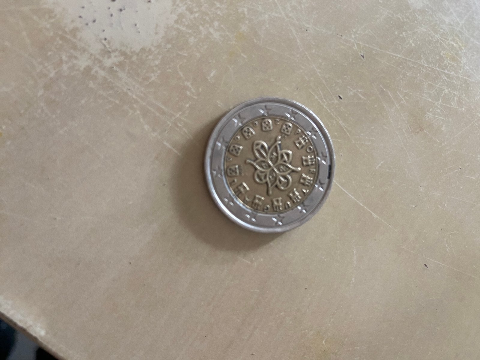 Zeldzame purtogese 2 euro munt uit 2002, Postzegels en Munten, Ophalen of Verzenden, Portugal, 2 euro, Losse munt