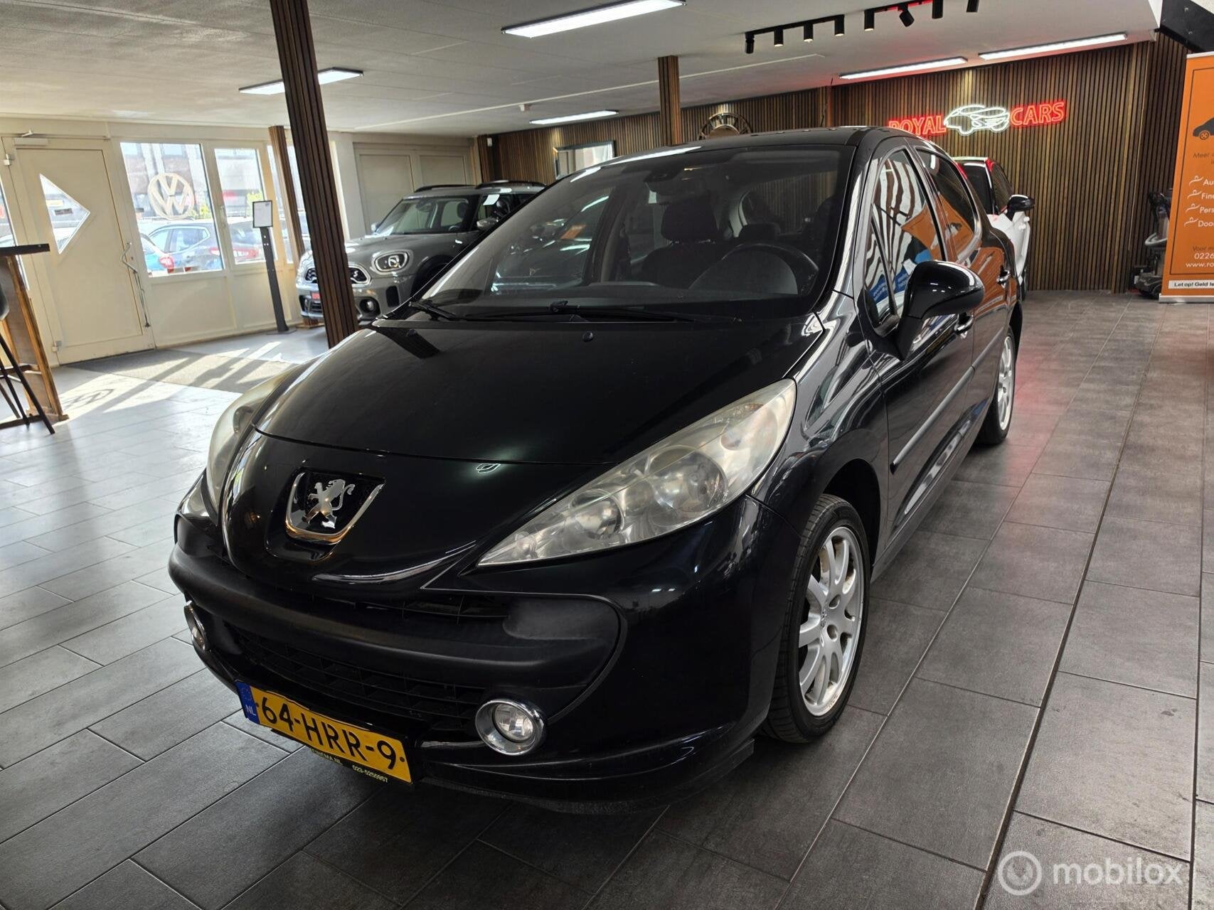 Peugeot 207 1.4 VTi X-line/ incl jaar Apk/ Cruise c / Airco, Auto's, Voorwielaandrijving, Gebruikt, 1153 kg, Zwart