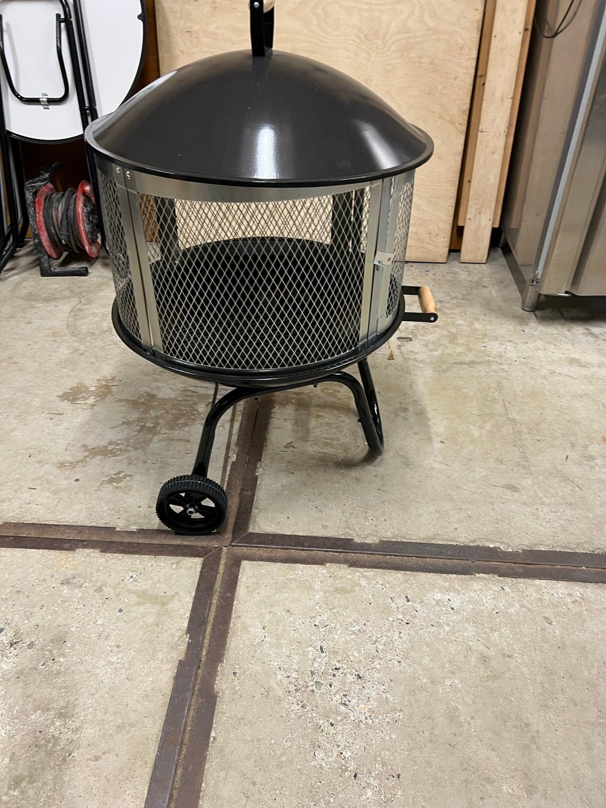 Vuurkorf met wielen en deksel, Tuin en Terras, Vuurkorven, Ophalen, Nieuw, Vuurkorf
