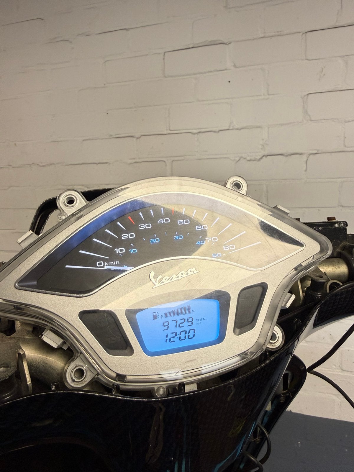Vespa primavera km teller injectie 9.729km!, Ophalen of Verzenden, A, A, A