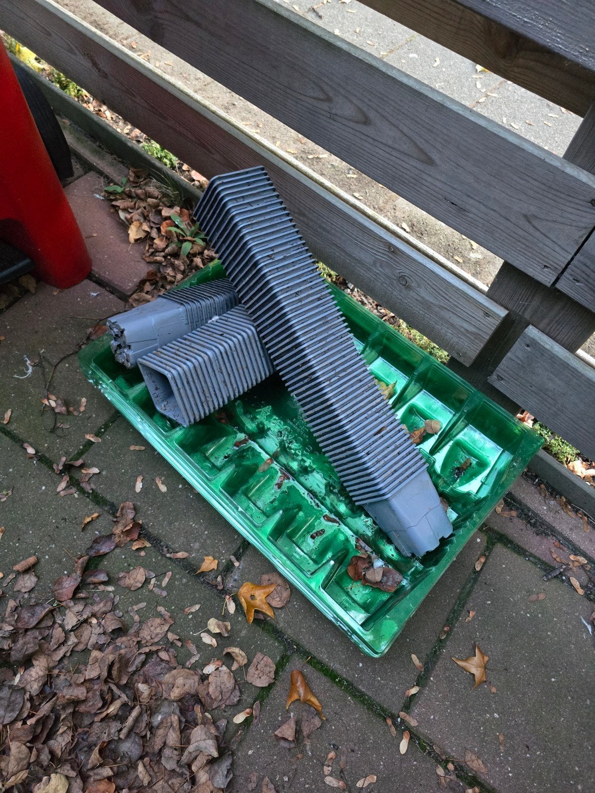 96 P9 kweekpotjes met trays- gereserveerd voor Madelief, Ophalen, Kunststof, Gebruikt, Vierkant