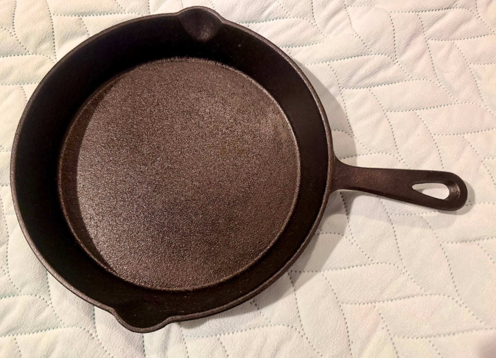 Gietijzeren braadpan / koekenpan 25 x 5 cm zware kwaliteit, PFAS-vrij, Ophalen of Verzenden, Zo goed als nieuw, Overige merken
