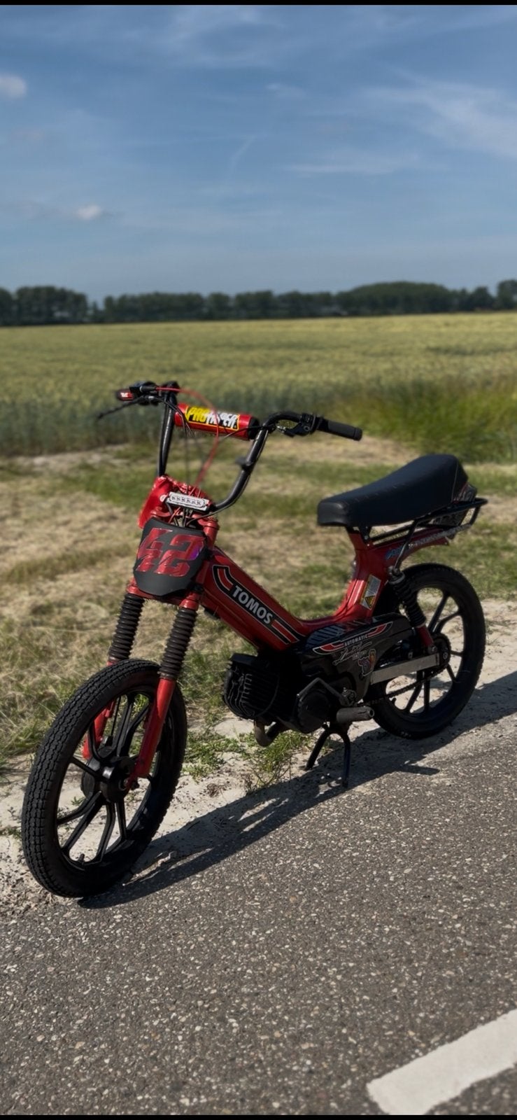 Tomos tekoop, Fietsen en Brommers, Ophalen of Verzenden, Zo goed als nieuw, Maximaal 45 km/u, Overige modellen