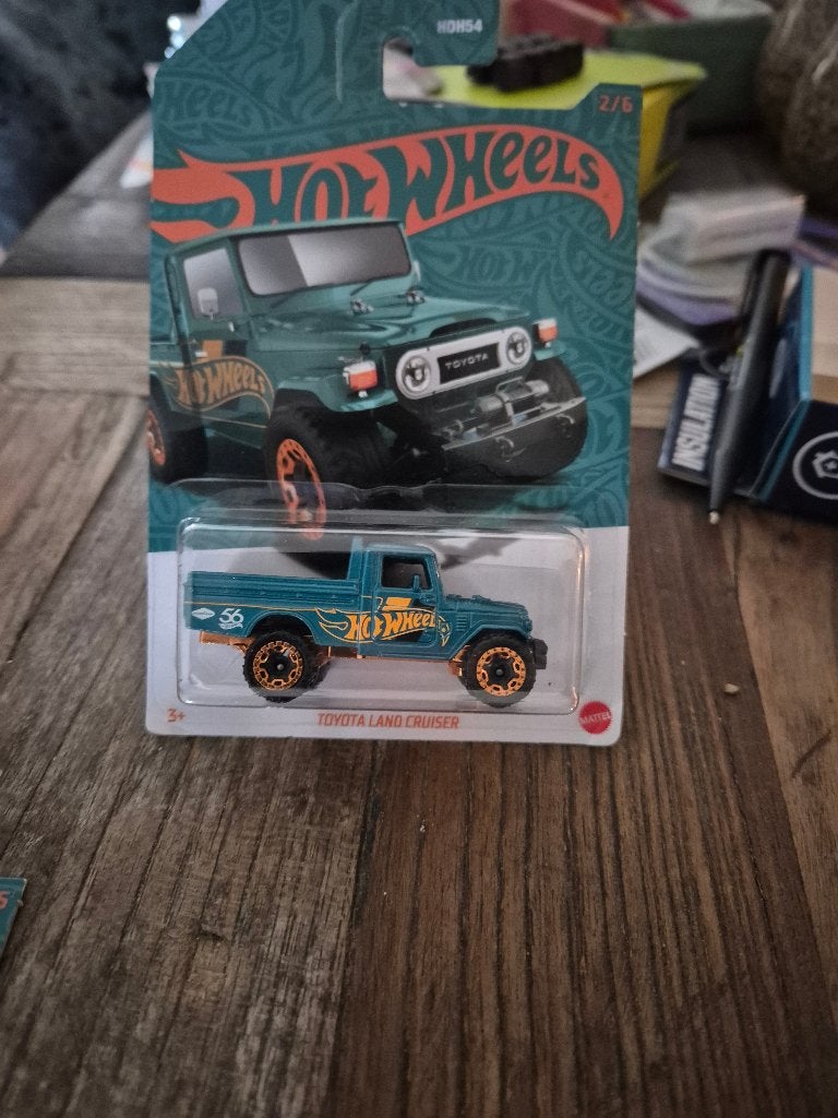 Hot Wheels pearl and chrome Toyota Land Cruiser, Ophalen of Verzenden, Nieuw, Auto