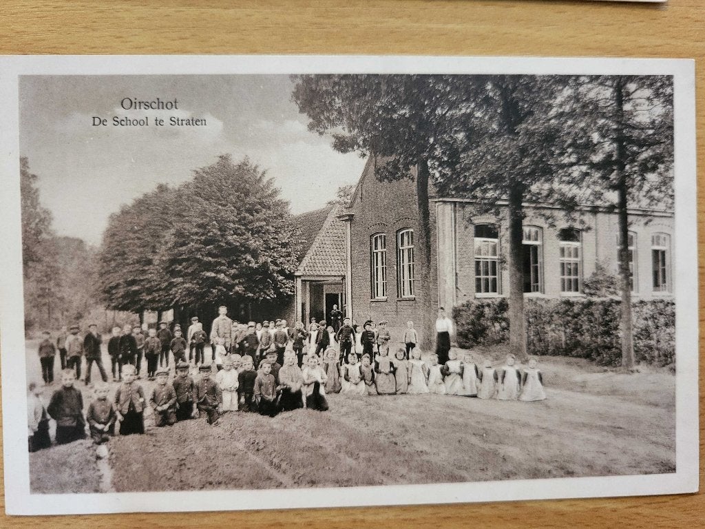 ansicht OIRSCHOT Straten school, Verzamelen, Ansichtkaarten | Nederland, Ophalen of Verzenden, Voor 1920, Noord-Brabant