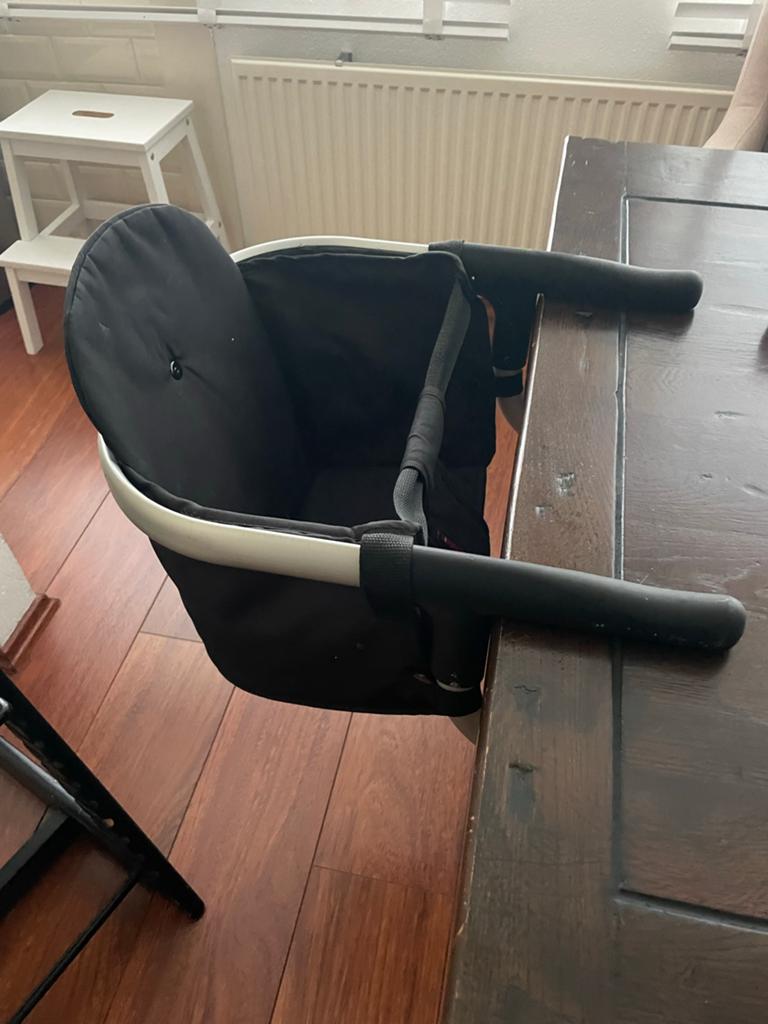 Topmark hangstoeltje - Handig en compact, Ophalen, Zo goed als nieuw, Hangstoel, Aanschuifbaar