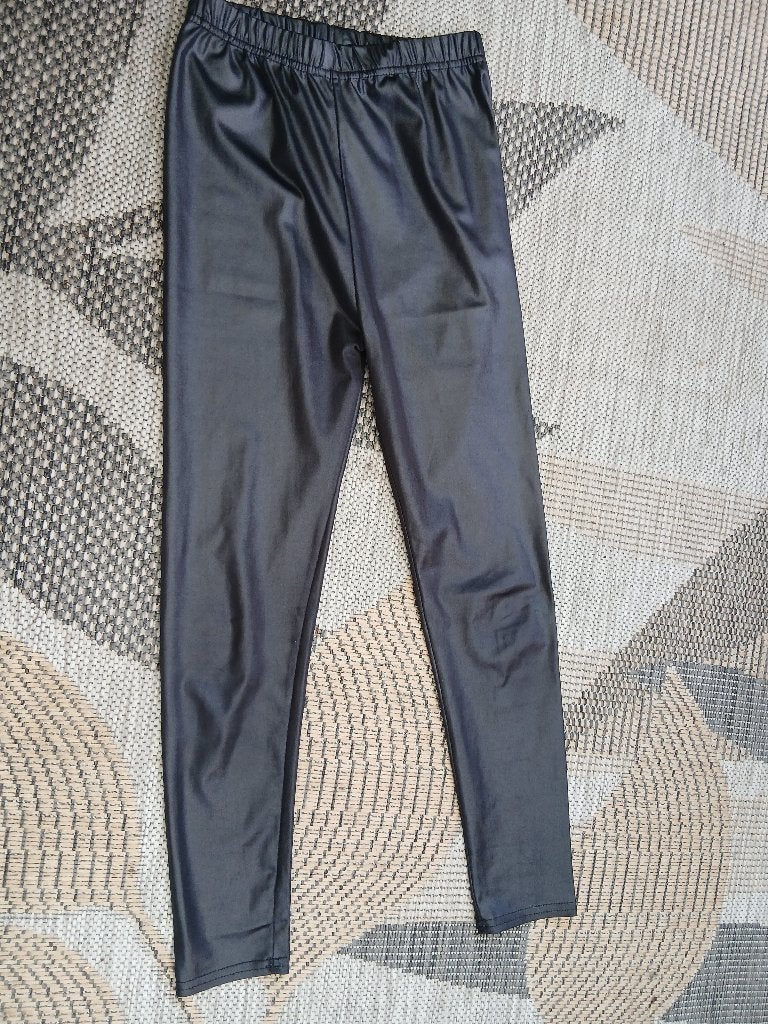 Zwarte glanzende legging maat 150, Ophalen of Verzenden, Zo goed als nieuw, Meisje, Broek
