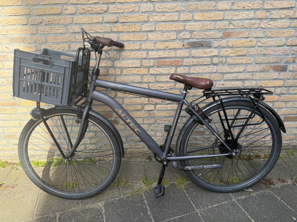 Altec Metro Herenfiets met Versnellingen en Voordrager, Ophalen, Gebruikt, Minder dan 10 versnellingen, Overige merken