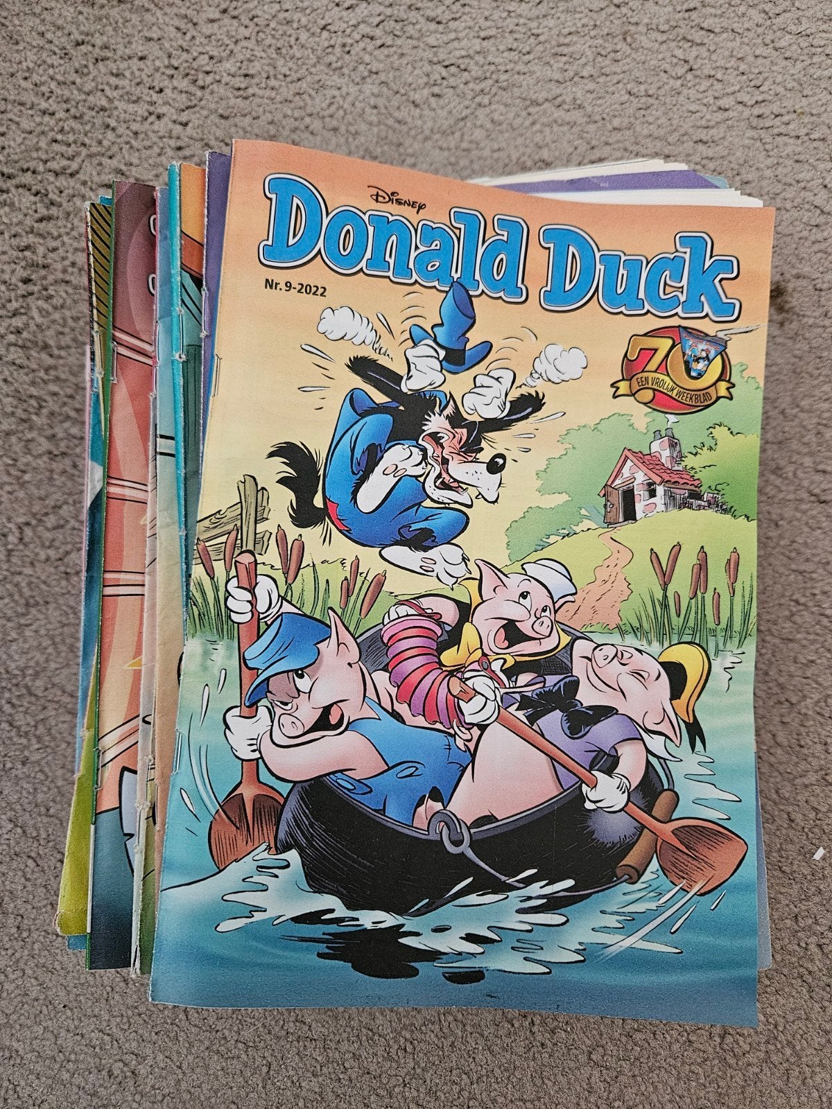 Donald Duck stapel uit jaargang 2022, Complete serie of reeks, Ophalen of Verzenden, Gelezen, Walt Disney