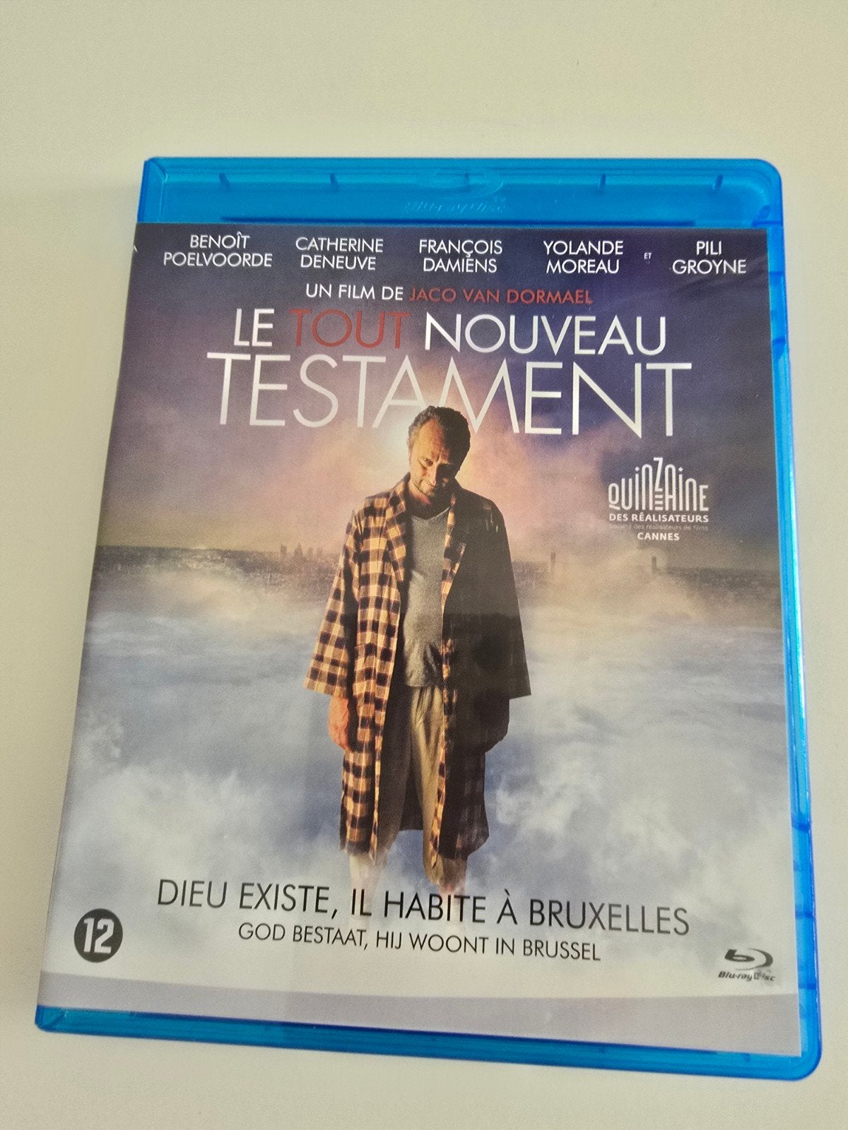Blu-ray le tout nouveau testament, Cd's en Dvd's, Blu-ray, Zo goed als nieuw, Filmhuis, Blu-ray, Film, Nederlands, Ophalen of Verzenden