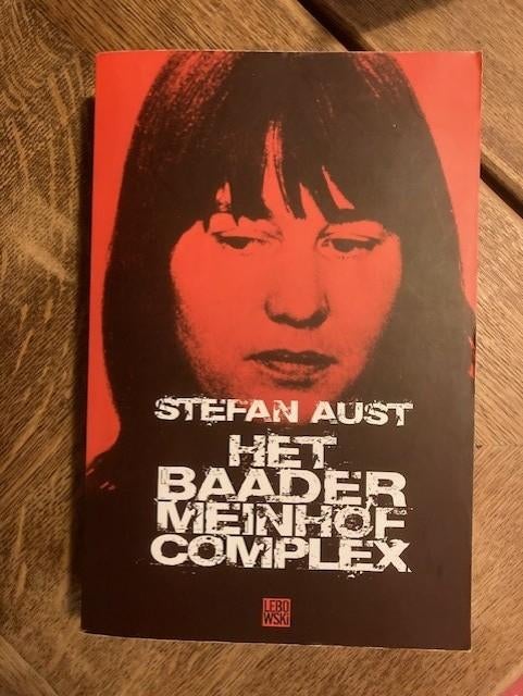 Boek: Het Baader Meinhof complex, Europa, Maatschappij en Samenleving, Ophalen of Verzenden, Zo goed als nieuw