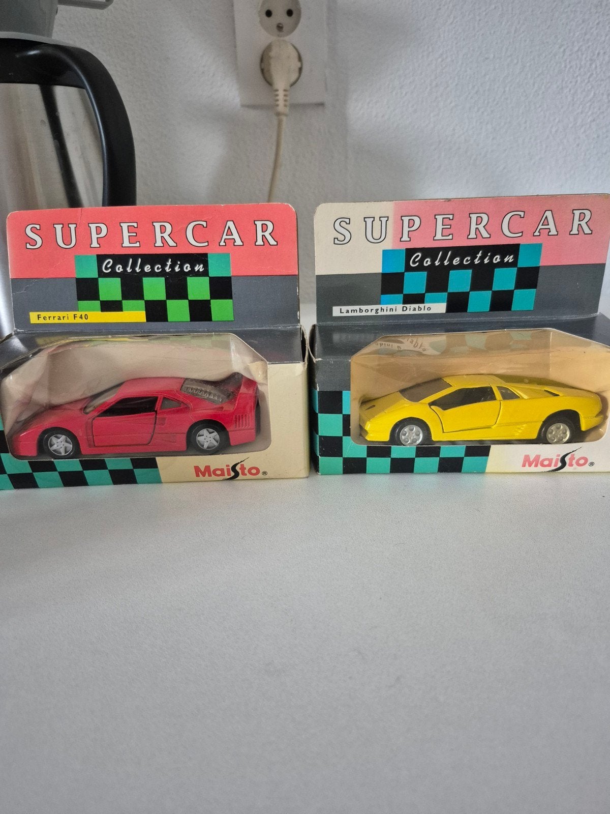 Vintage Maisto Collection Ferrari F40 & Lamborghini, Verzamelen, Ophalen of Verzenden, Nieuw