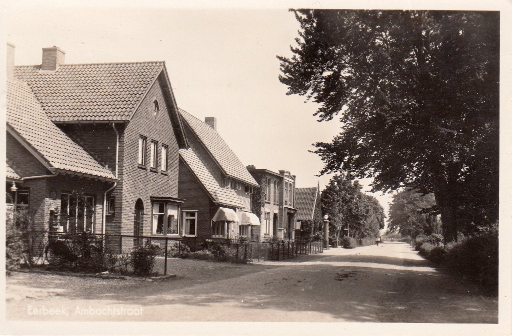 Eerbeek   -   Ambachtstraat   ,   1948             =0026=, Ophalen of Verzenden, 1940 tot 1960, Gelopen, Gelderland
