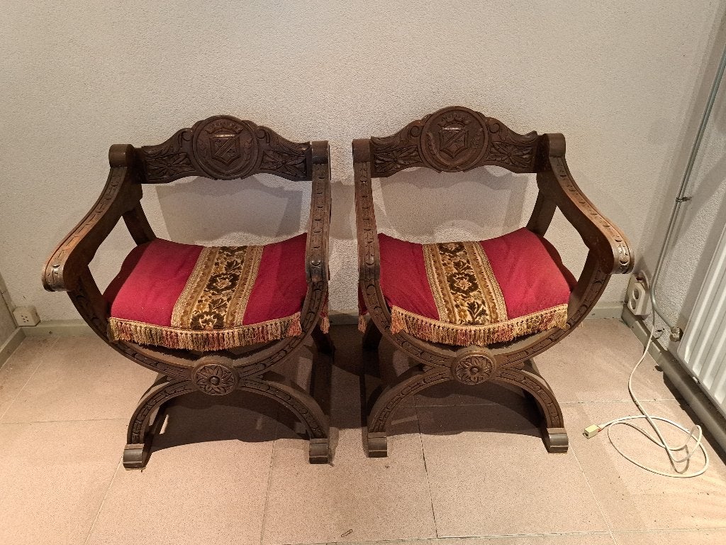Antieke Franse Savonarola of Dagobert stoelen, Ophalen