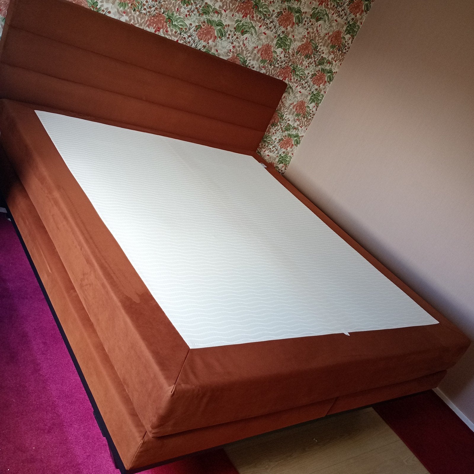 Boxspring bed 180x200 cm met verstelbaar hoofdeinde, Ophalen, Bruin, Tweepersoons, 180 cm