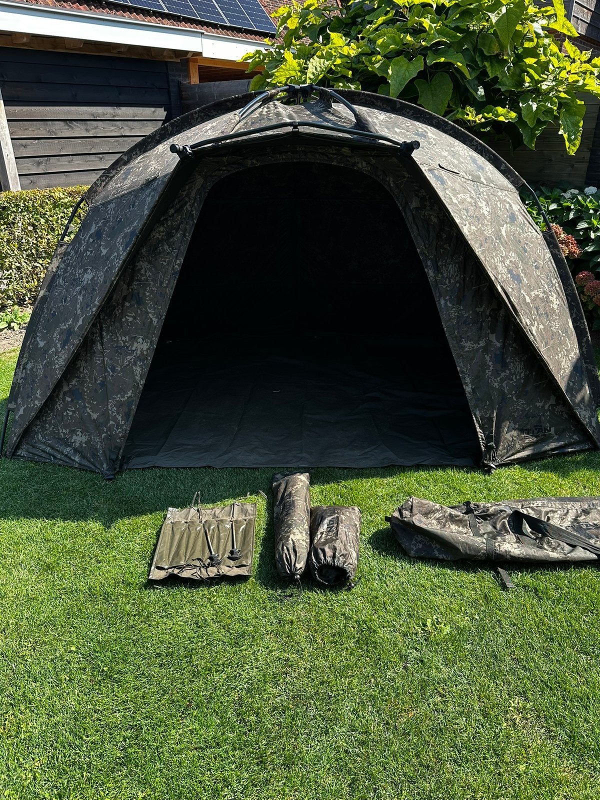 Nash titan hide camo pro ( trakker solar aqua fox ), Watersport en Boten, Ophalen, Zo goed als nieuw, Overige typen