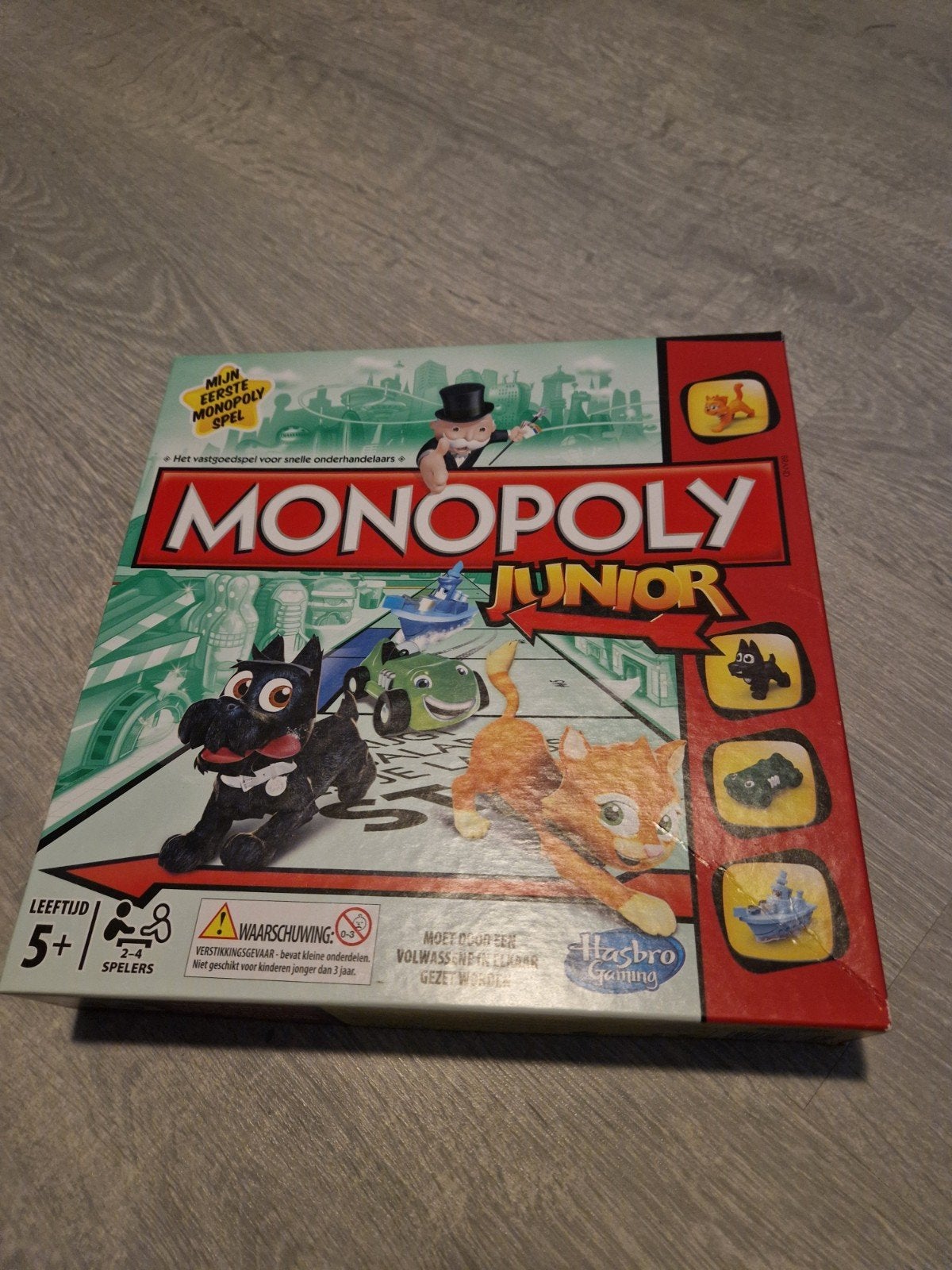 Monopoly Junior, Hobby en Vrije tijd, Drie of vier spelers, Ophalen of Verzenden, Zo goed als nieuw, Hasbro Gaming
