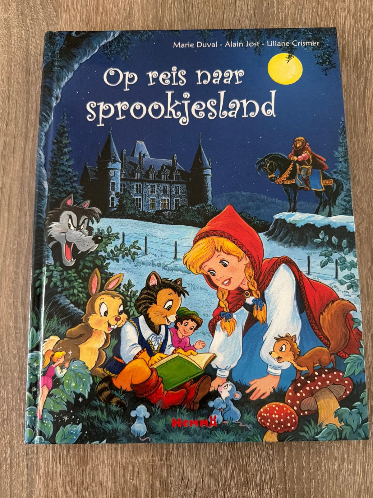 Op reis naar sprookjesland - Sprookjesboek voor kinderen, Ophalen of Verzenden, Gelezen