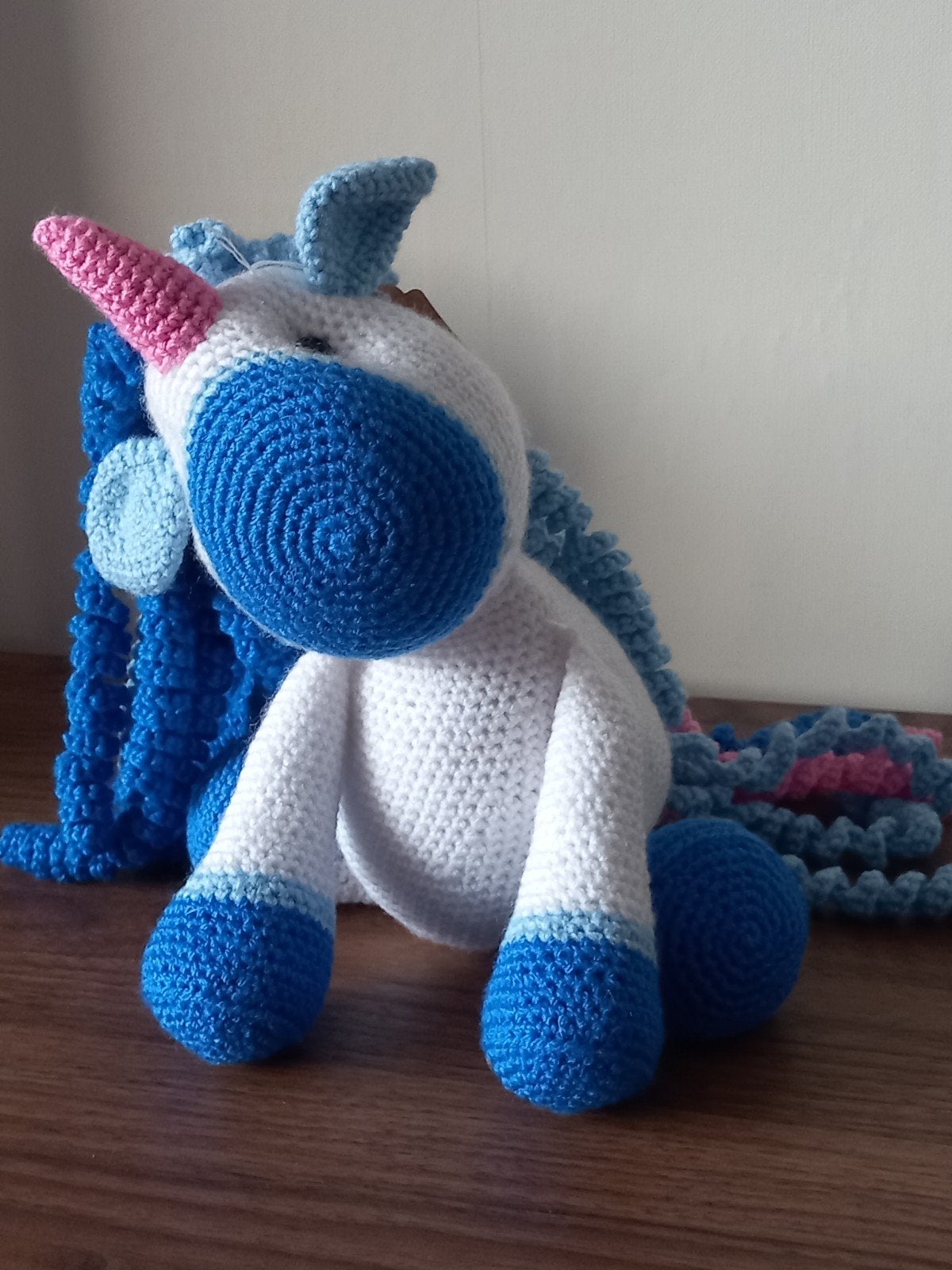 Gehaakte Eenhoorn Knuffel - Blauw/Wit/Roze, Blauw, Nieuw, Ophalen of Verzenden, Middelgroot (20 tot 80 cm)