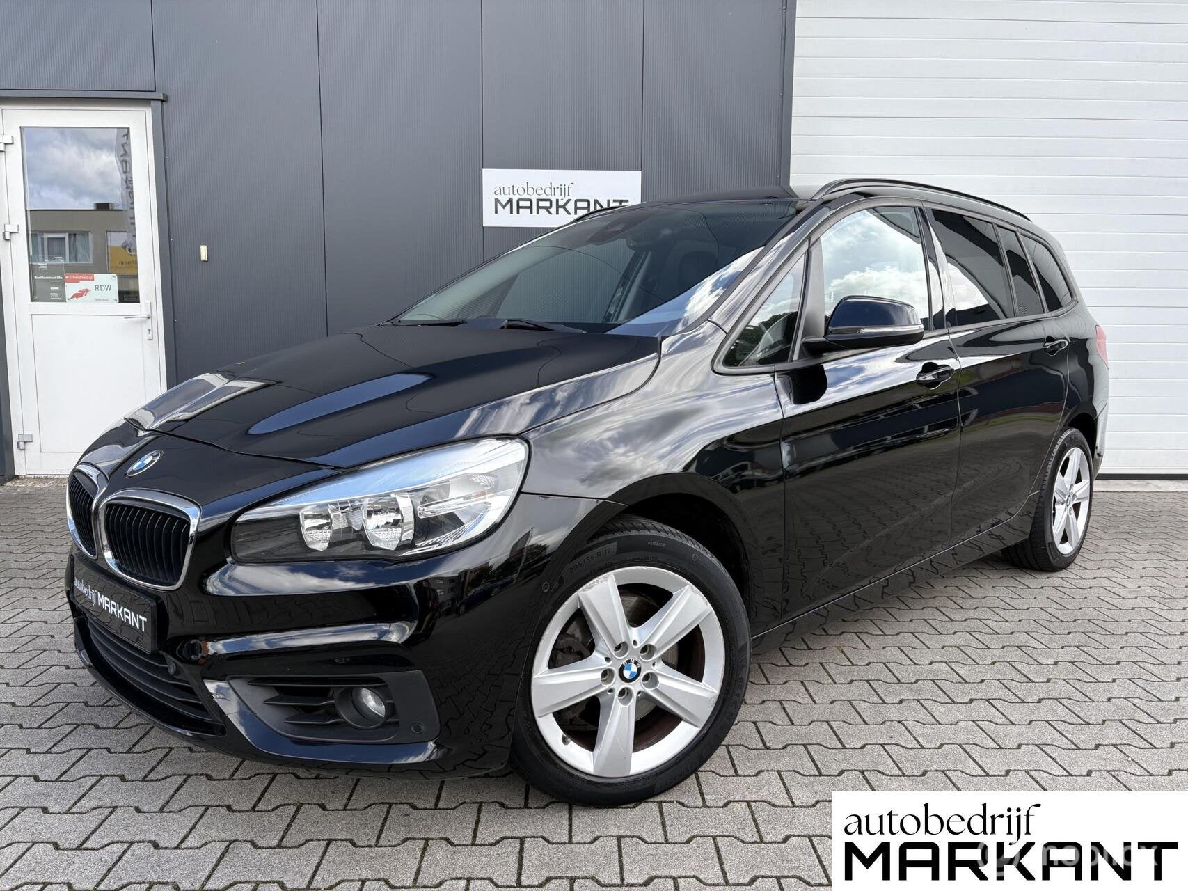 BMW 2-serie GT 218i 7-pers / Navi / Keyless / Trekhaak / Etc, Auto's, Voorwielaandrijving, Gebruikt, 2-Serie Gran Tourer, 7 stoelen