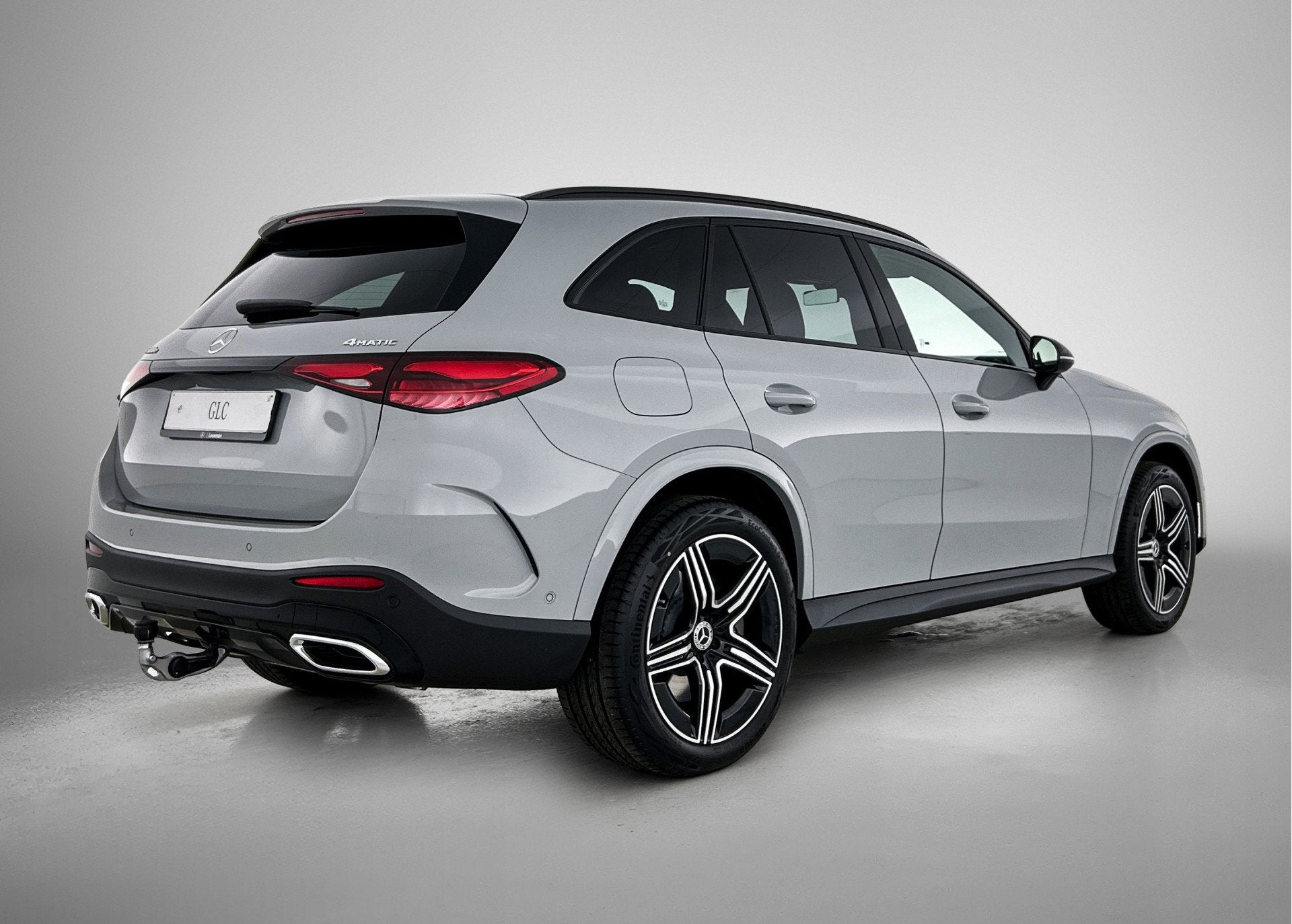 Mercedes-Benz GLC 300e 4MATIC Business Solution AMG | Advanc, Auto's, Automaat, Zwart, 2255 kg, Plug-in hybride