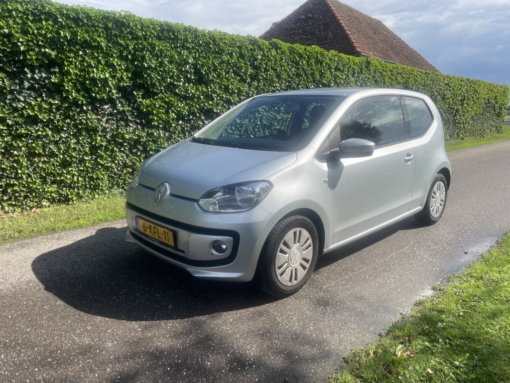 Volkswagen up! 1.0 high up! BlueM inruil koopje (bj 2013), Euro 5, Gebruikt, Up!, 840 kg