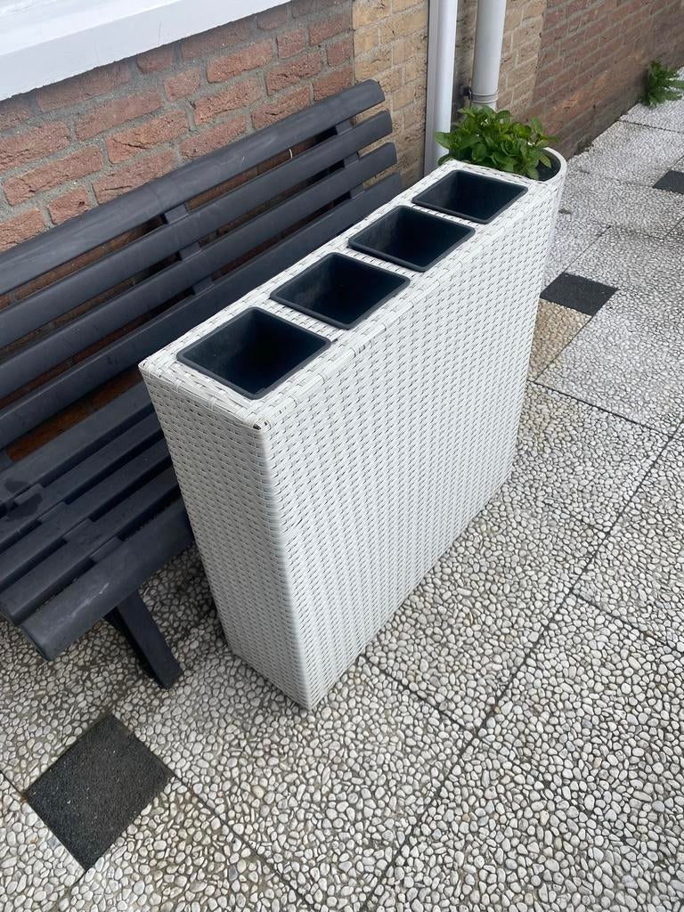 Witte plantenbak 75 cm hoog, gebruikt maar netjes, Tuin en Terras, Bloembakken en Plantenbakken, Ophalen, Kunststof, Gebruikt