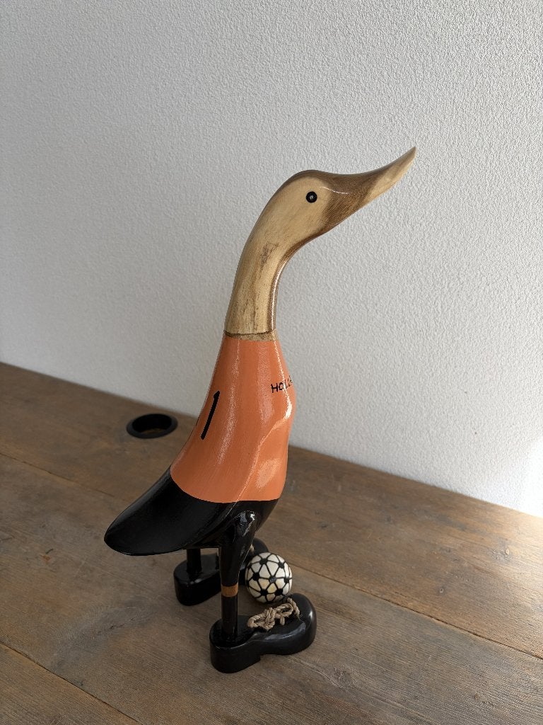 Houten voetbalspeler – handgemaakt en handgeschilderd, Verzenden, Nieuw, Dier