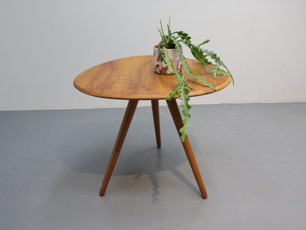 Vintage bijzettafel notenhout A.A. Patijn Firma Zijlstra, Ophalen, Minder dan 45 cm, Minder dan 55 cm, Gebruikt