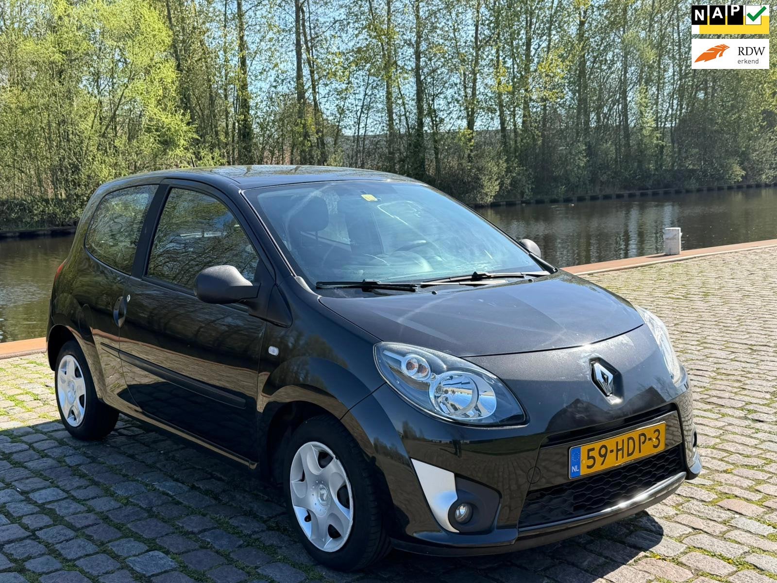 Renault Twingo 1.2 Dynamique 1e eigenaar dealer onderhouden, Voorwielaandrijving, Twingo, Gebruikt, 31 €/maand