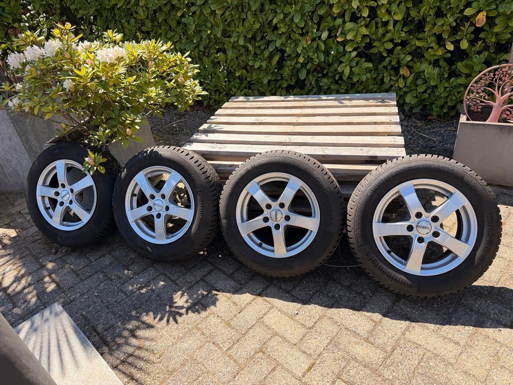 Dezent velgen met Continental winterbanden 195/65/R15 8mm, Ophalen, Gebruikt
