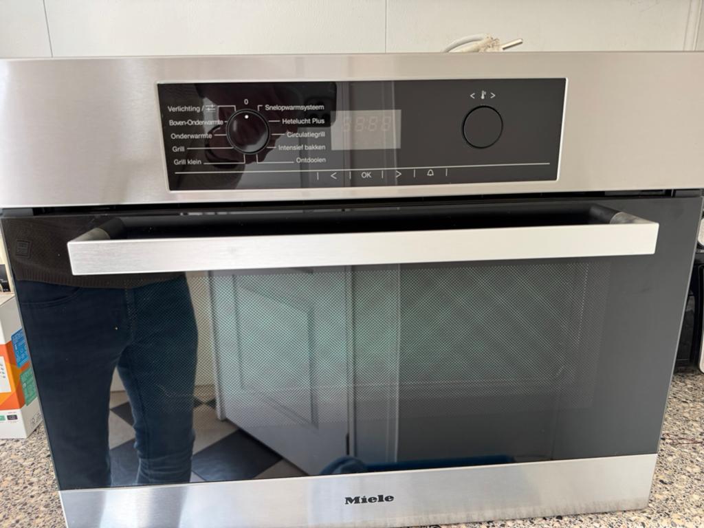 Mooie Miele inbouwoven H5040B, Witgoed en Apparatuur, Ovens, Ophalen, Minder dan 45 cm, Gebruikt, Hete lucht