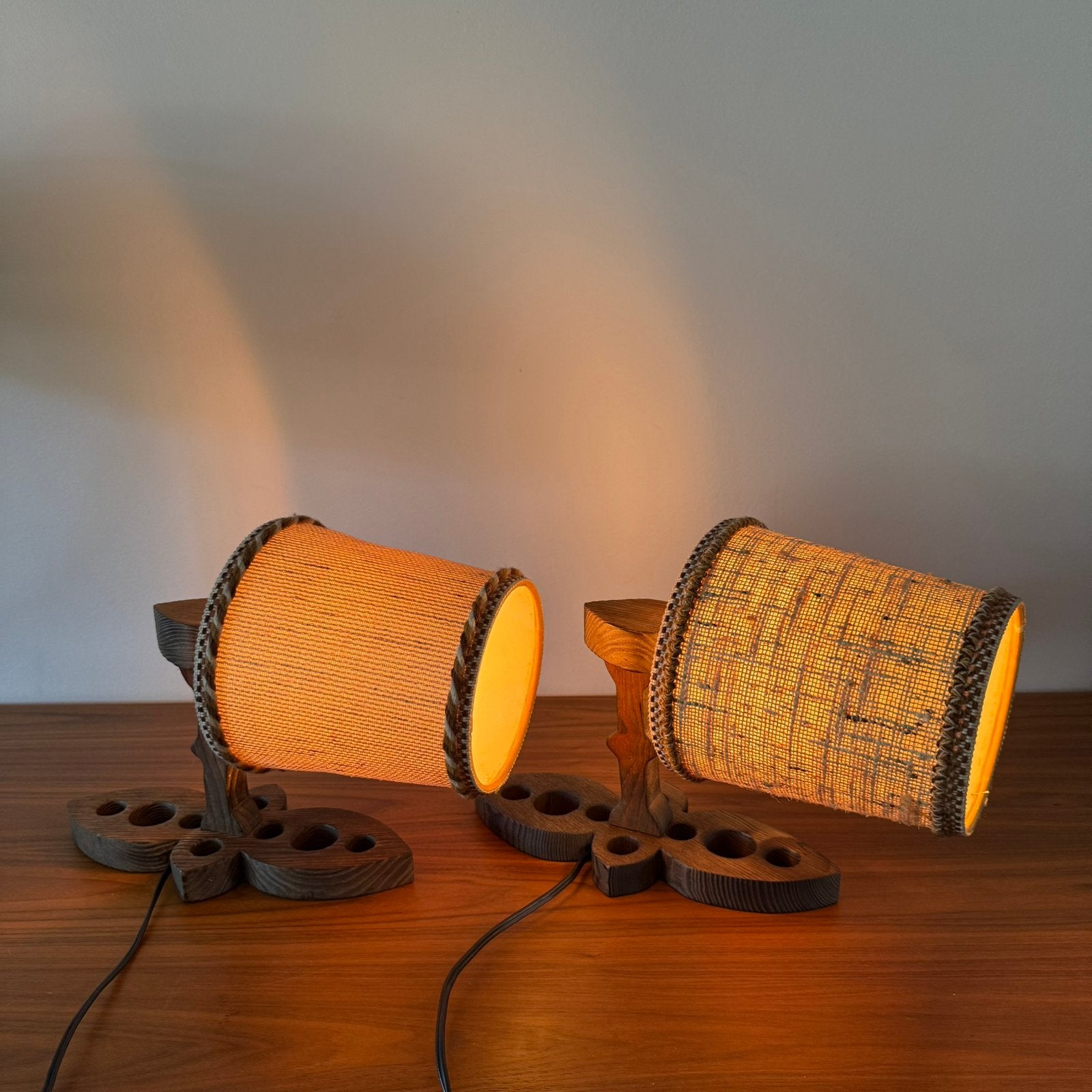 2 wandlampen, vintage, retro, hout, Deens? Jaren 50/60, Ophalen of Verzenden, Zo goed als nieuw, Hout