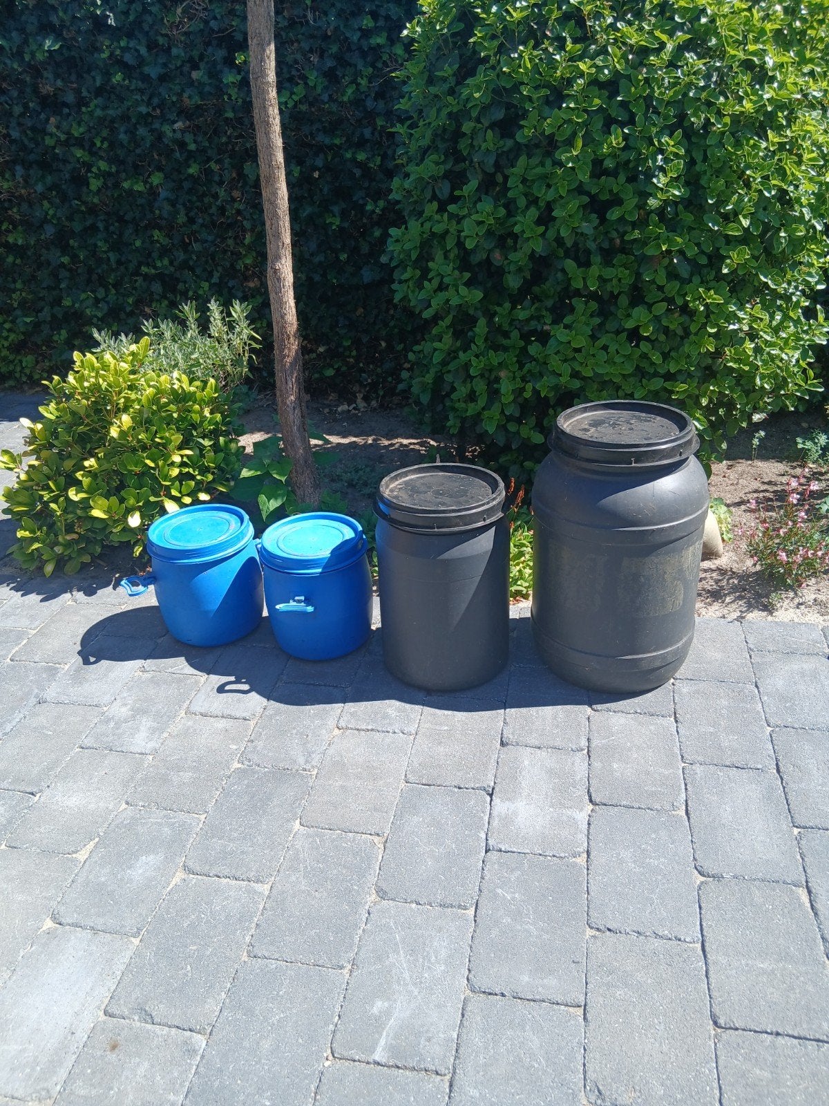 Voertonnen 4x, Ophalen, Kooi-accessoires