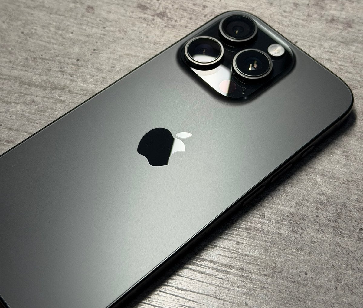  Apple Iphone 16 Pro BlackTitanuim 128GB Zeer netjes Bat.92, Apple, Zwart, Ophalen of Verzenden, Zo goed als nieuw