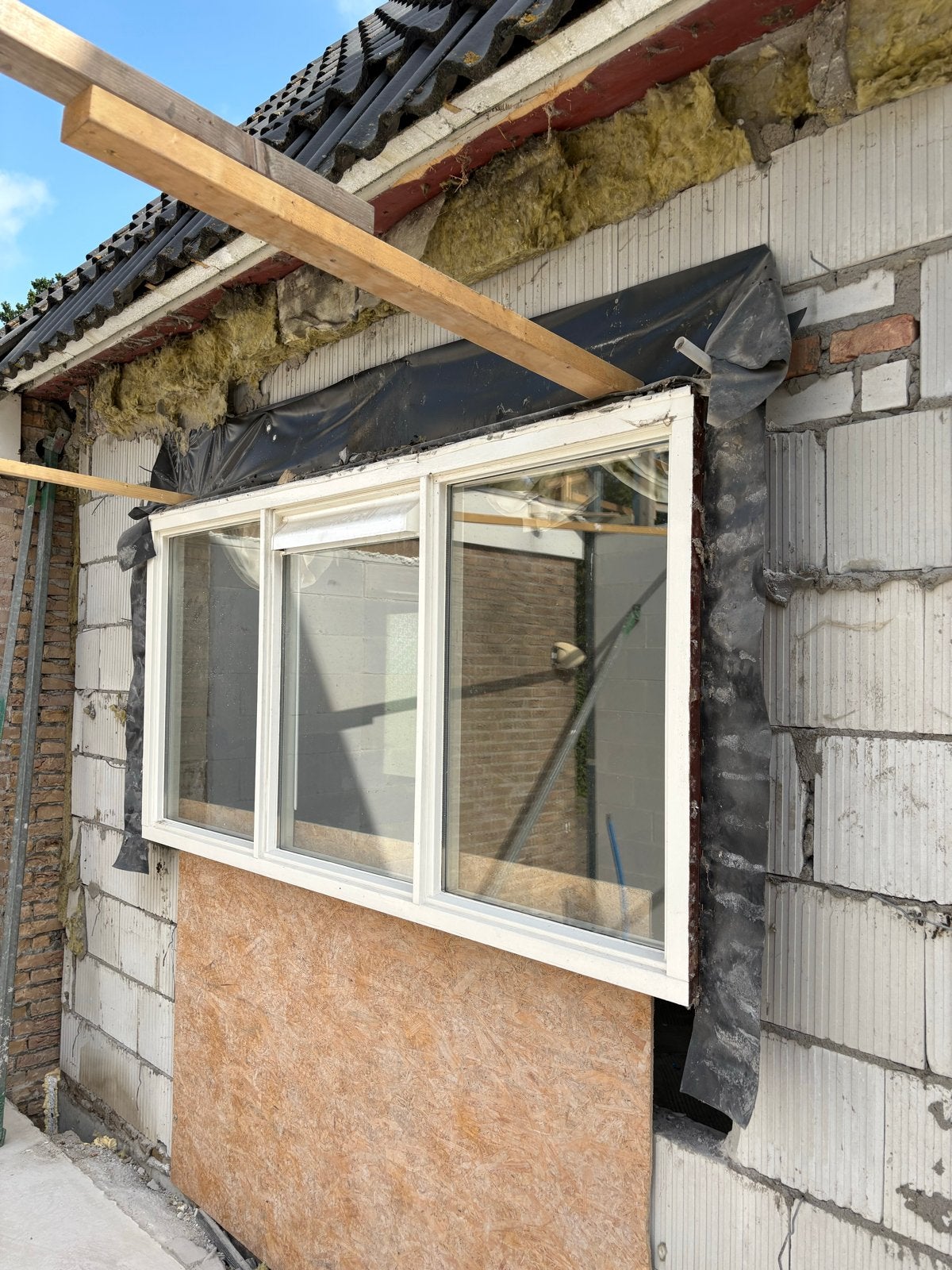 Grote partij diverse kozijnen en deurenen schuifpui, Doe-het-zelf en Verbouw, Ophalen, Gebruikt, 225 cm of meer, Overige typen