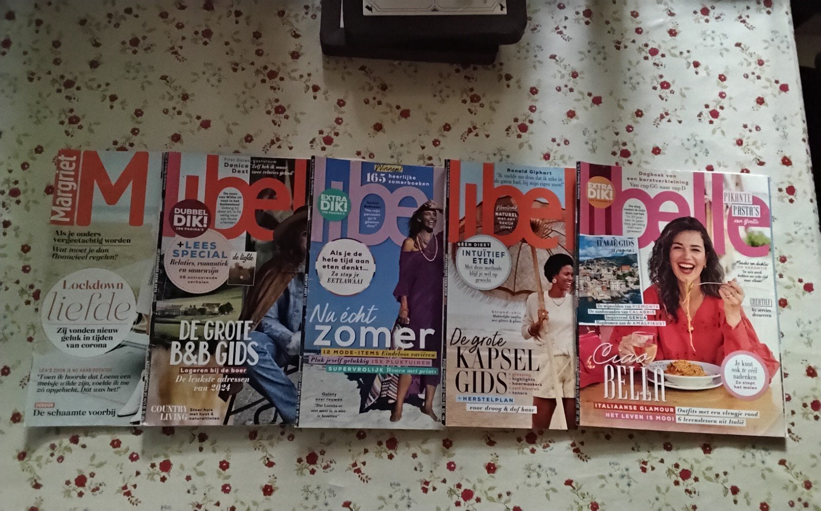 Margriet en Libelle tijdschriften - Diverse edities, Ophalen of Verzenden, Gelezen, Damesbladen
