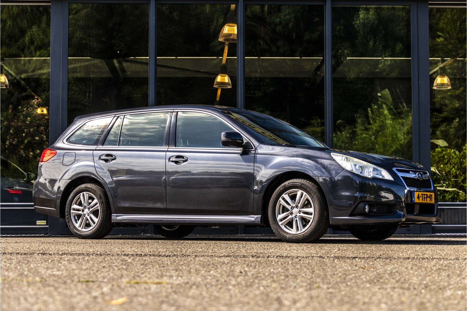 Subaru Legacy Touring Wagon 2.0i Intro (bj 2014, automaat), Euro 5, Gebruikt, 4 cilinders, Automatische klimaatregeling